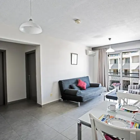 빌라 The Complete Guide To Renting Your Holiday In Close To The Beach, 1323 *